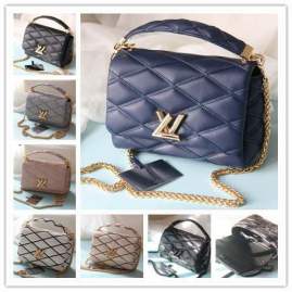 Picture of Louis Vuitton Handbags _SKUfw213817469fw